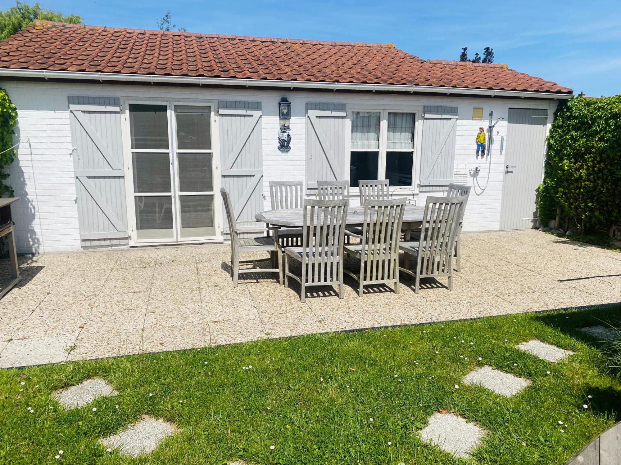 Zeepark Zeewind Hotel Bredene Exterior photo